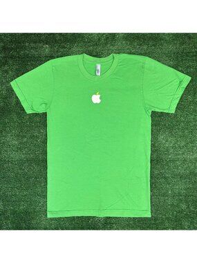 Vintage Y2K Apple Store Employee T-Shirt Geek Minimalist Tech Green Center Logo